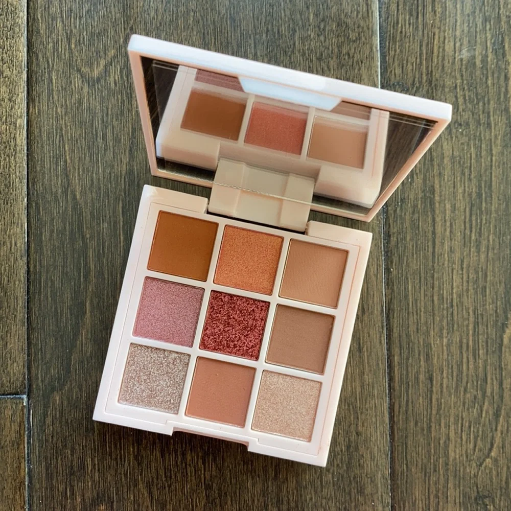 Ciaté London 9 Piece Eye Shadow Palette